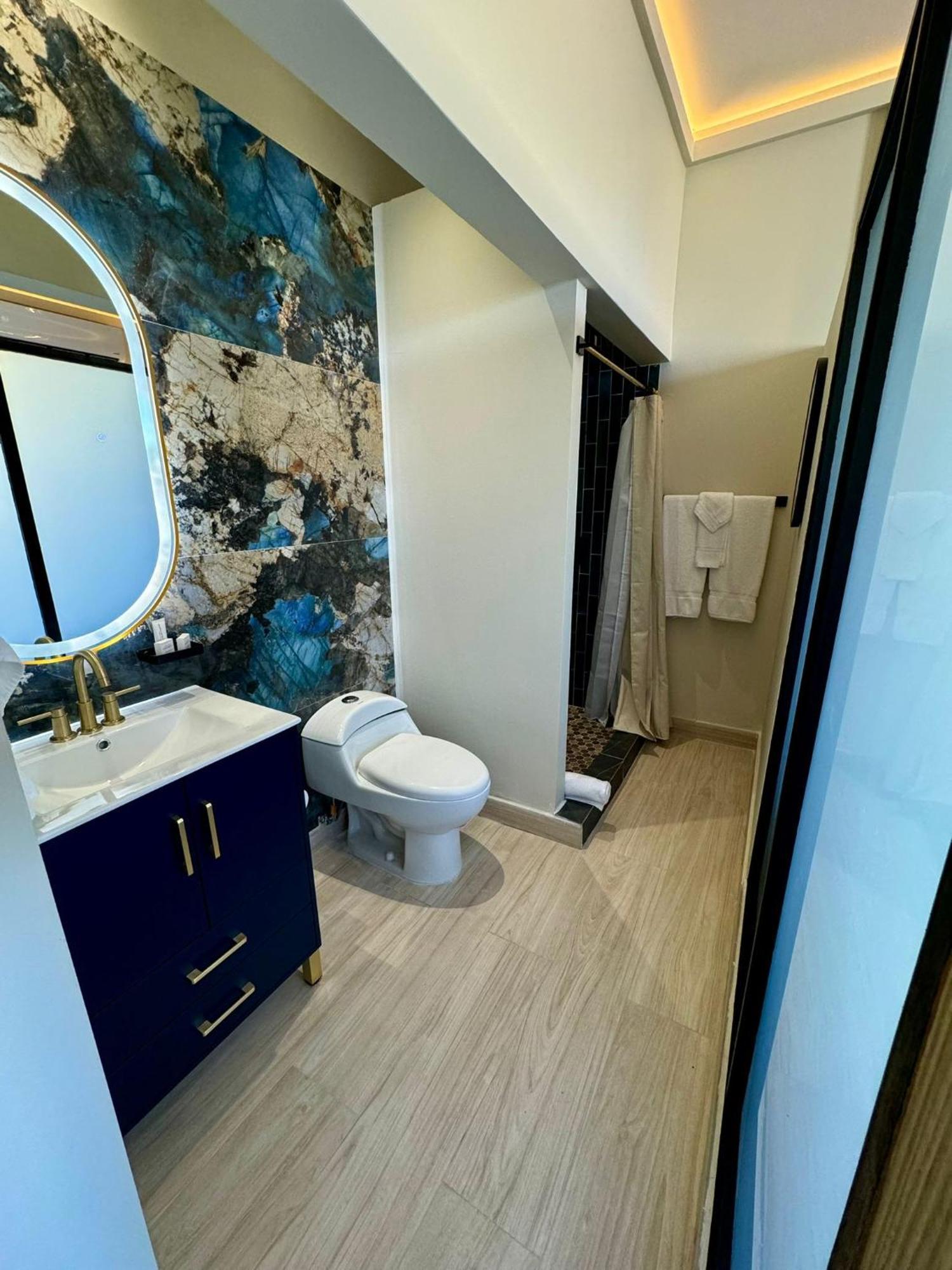 Metro Art Hotel 산후안 외부 사진