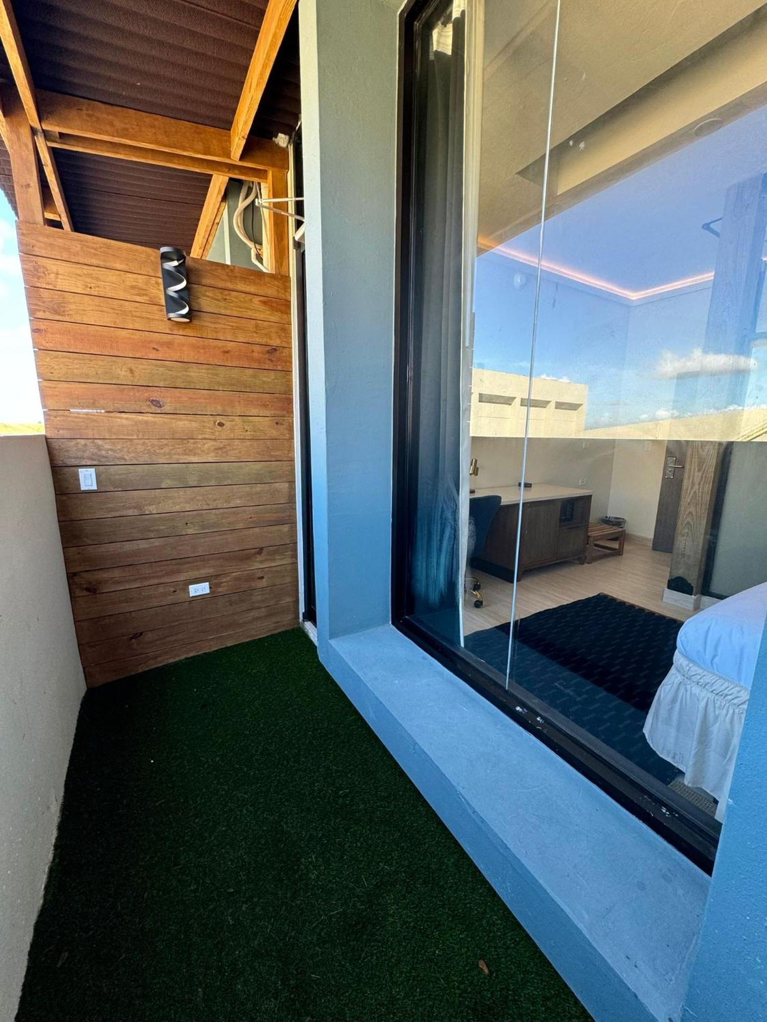 Metro Art Hotel 산후안 외부 사진