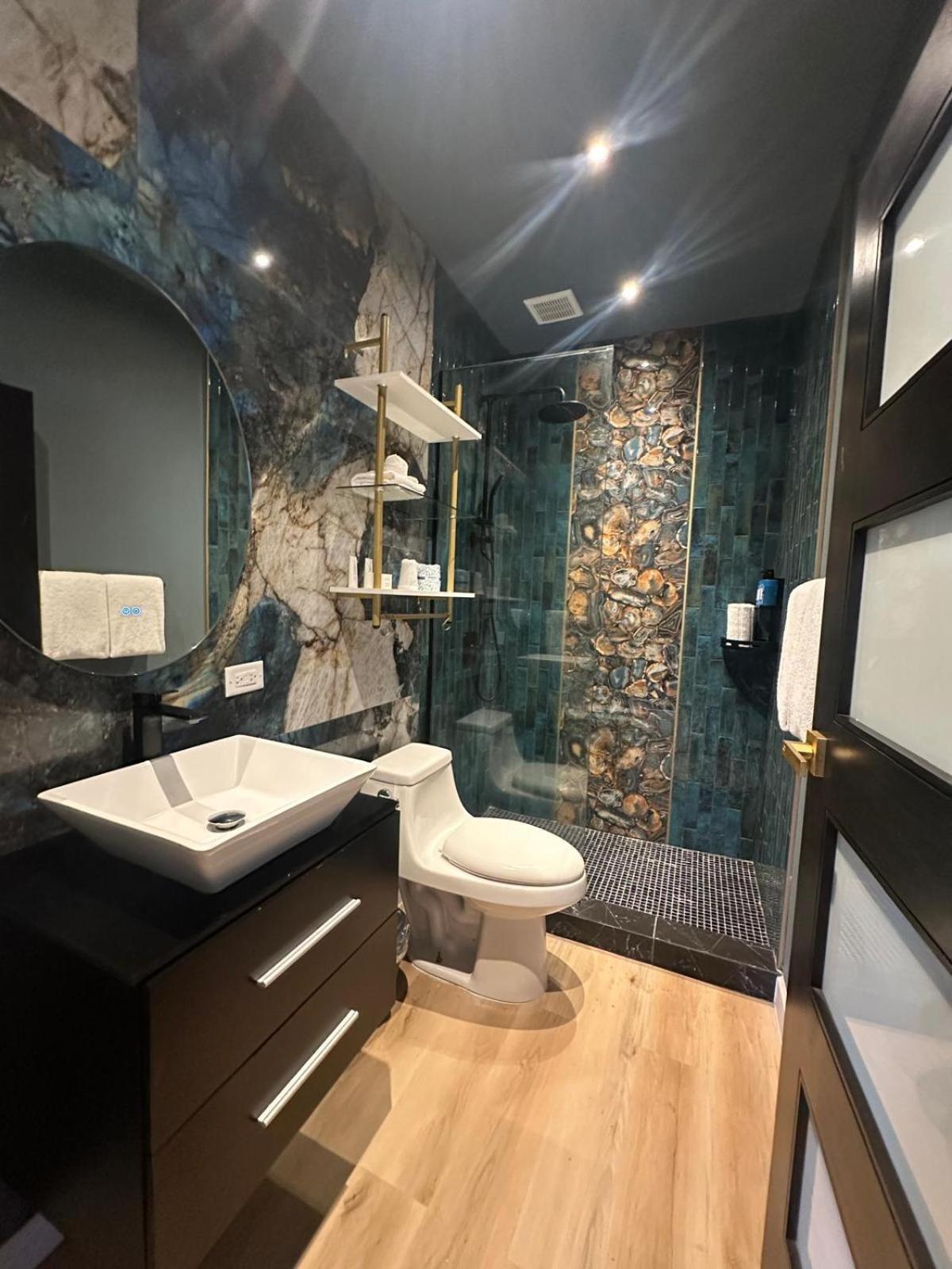 Metro Art Hotel 산후안 외부 사진